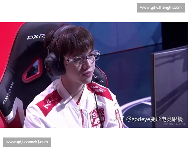 LOL职业赛现场专属电竞眼镜全面解析及佩戴体验分享 LOL职业赛现场专属电竞眼镜全面解析及佩戴体验分享